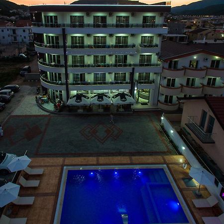 Hotel Edita Ulcinj Esterno foto