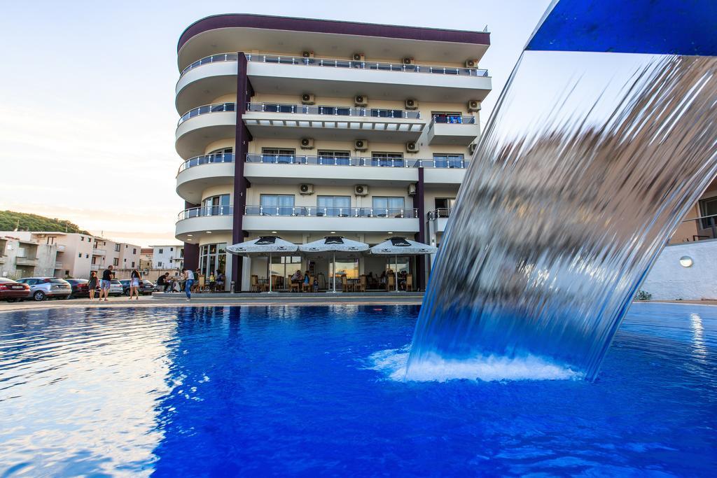 Hotel Edita Ulcinj Esterno foto