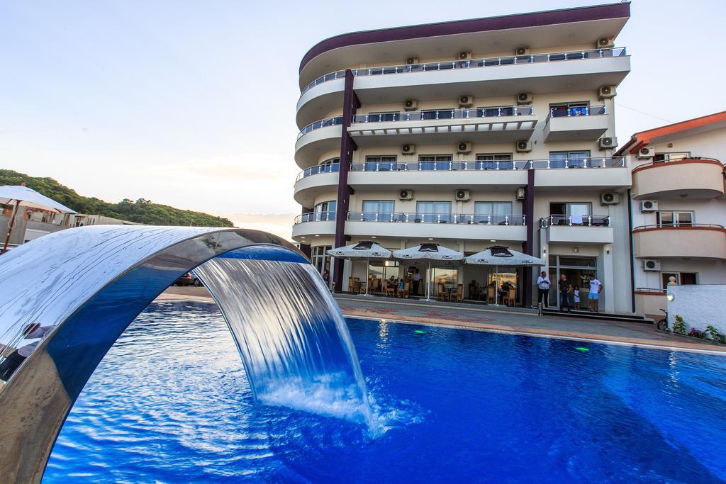 Hotel Edita Ulcinj Esterno foto